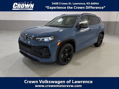 New 2026 Volkswagen Tiguan SE R-Line
