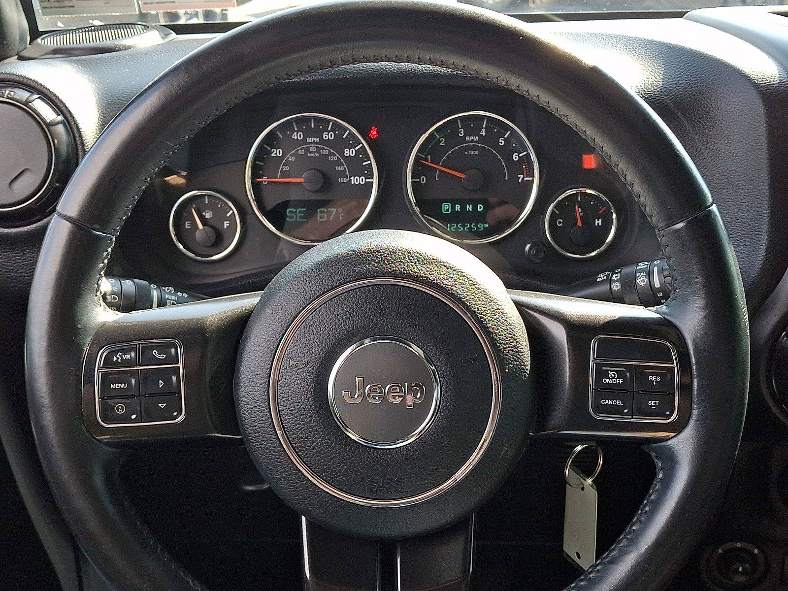 Used 2017 Jeep Wrangler Unlimited Sahara AWD/4WD image 19