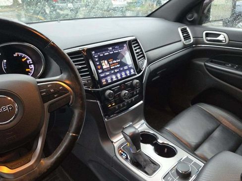 Used 2020 Jeep Grand Cherokee Limited AWD/4WD image 5
