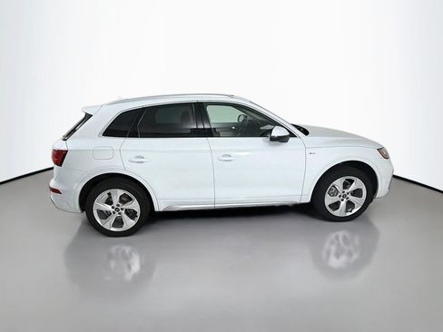 Used 2023 Audi Q5 2.0T Premium Plus w/ Premium Plus Package AWD/4WD image 8