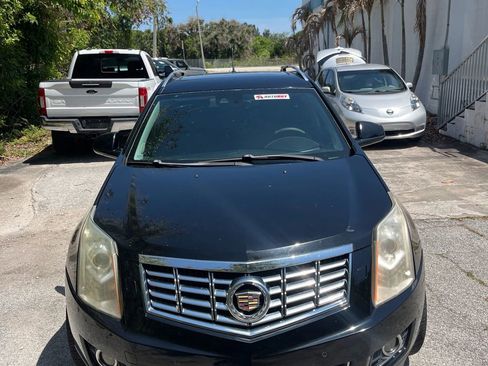 Used 2014 Cadillac SRX Performance w/ Driver Awareness Package AWD/4WD image 5