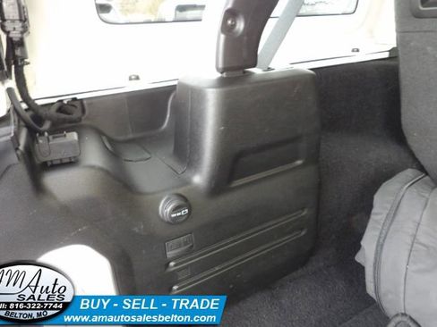 Used 2023 Jeep Wrangler Sahara w/ Cold Weather Group AWD/4WD image 32