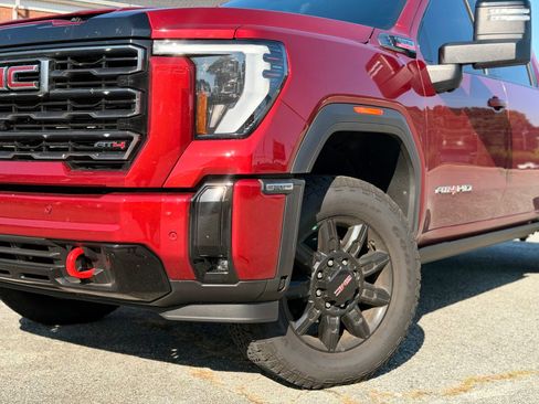 Used 2026 GMC Sierra 2500 AT4 w/ AT4 Premium Plus Package AWD/4WD image 13