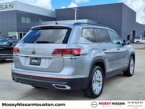 Used 2021 Volkswagen Atlas SE FWD image 7