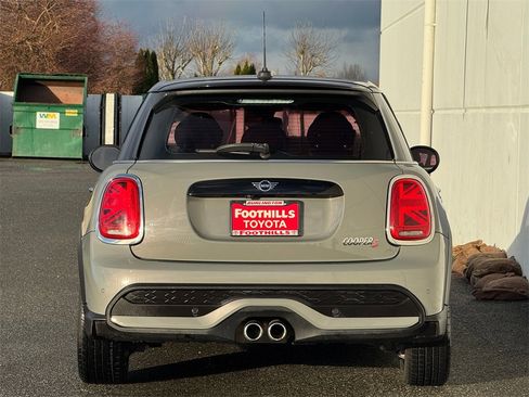 Used 2022 MINI Cooper S image 6