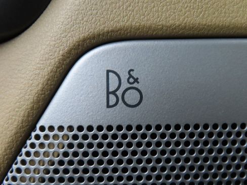 Used 2024 Ford F250 Lariat w/ Black Appearance Package image 58