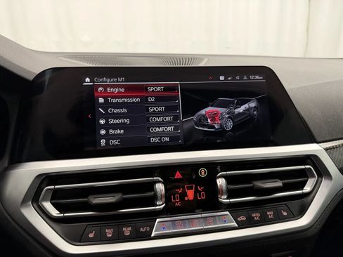 Used 2022 BMW M4 xDrive Competition w/ Executive Package AWD/4WD image 35