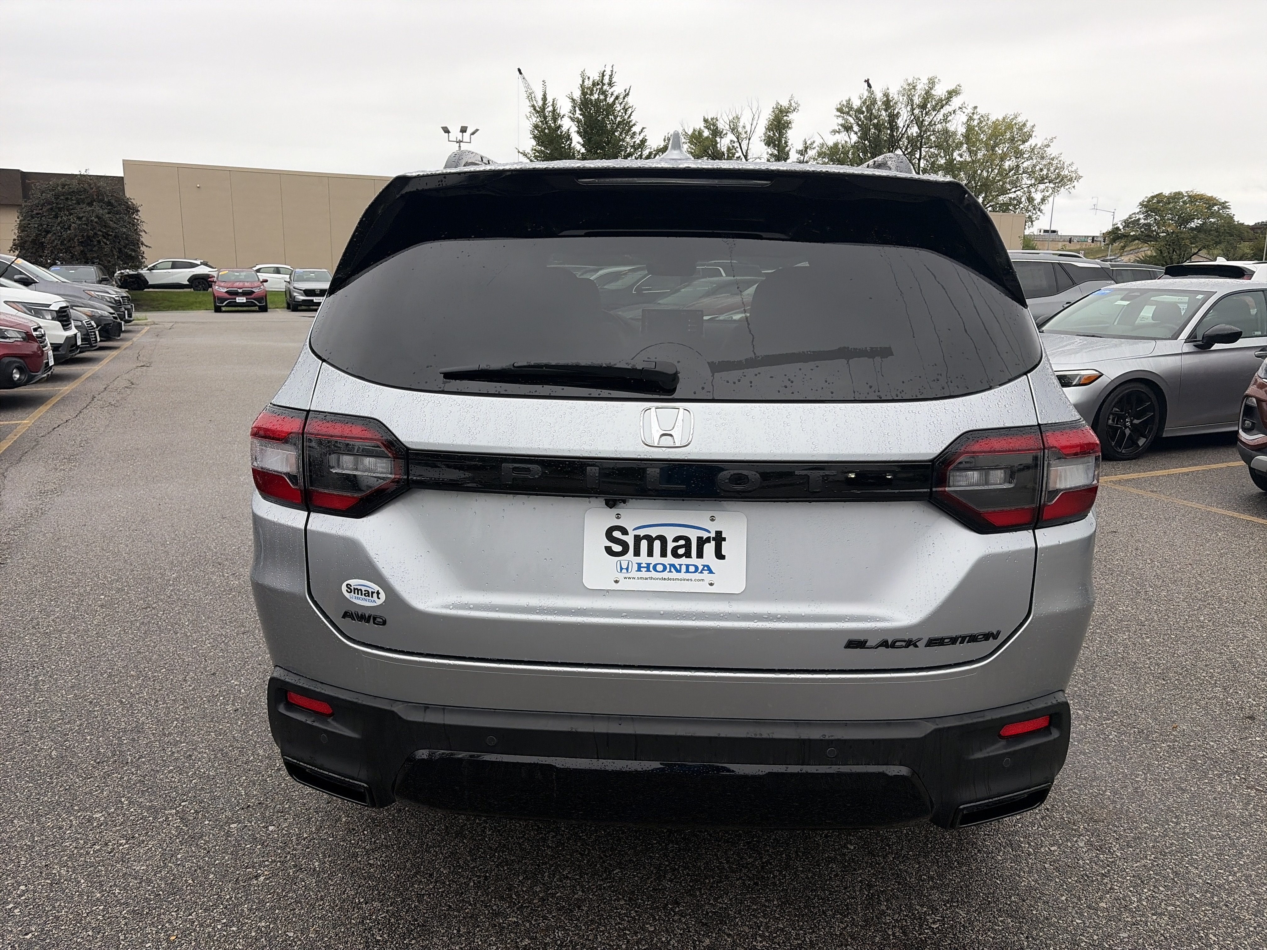 Certified 2026 Honda Pilot Black Edition image 6