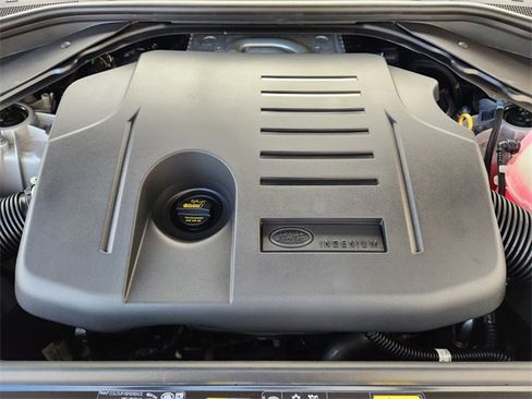 New 2026 Land Rover Range Rover Sport SE image 21