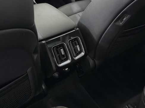 Used 2022 Kia Sorento SX FWD image 28