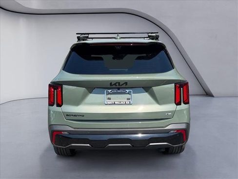 New 2026 Kia Sorento SX Prestige AWD/4WD image 4