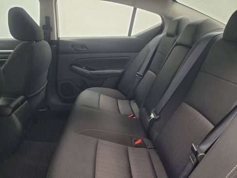 Used 2023 Nissan Altima 2.5 SV image 18