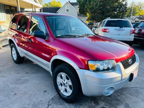 Used 2007 Ford Escape XLT AWD/4WD image 1