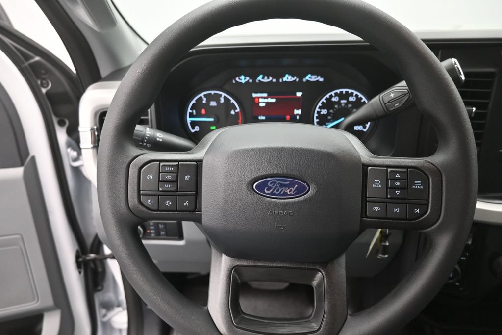 New 2027 Ford F250 XL AWD/4WD image 3