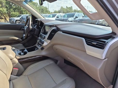 Used 2019 GMC Yukon XL SLT w/ Open Road Package RWD image 42