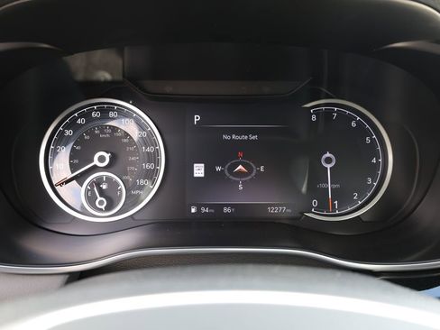 Used 2026 Genesis G70 2.5T RWD image 40