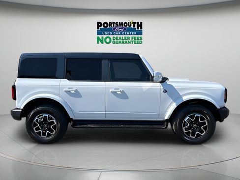 Used 2025 Ford Bronco Outer Banks AWD/4WD image 6