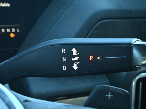 Used 2025 GMC Yukon Denali image 10