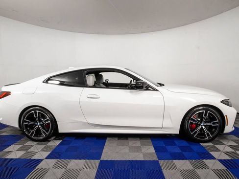 Used 2023 BMW M440i Coupe w/ Premium Package RWD image 5