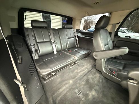 Used 2014 Chevrolet Tahoe LT image 20