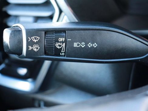 Used 2023 GMC Canyon Elevation w/ Convenience Package image 21