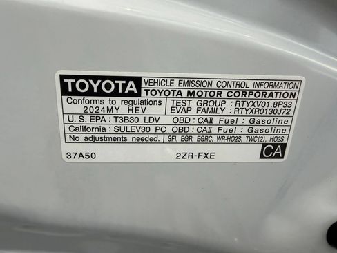 Certified 2024 Toyota Corolla SE FWD image 35