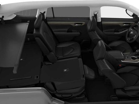 New 2026 Toyota Highlander Limited image 22