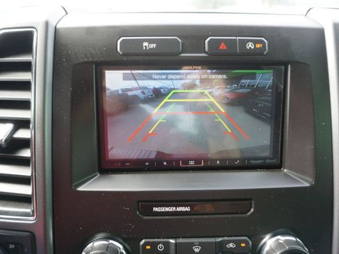 Used 2018 Ford F150 XLT AWD/4WD image 20