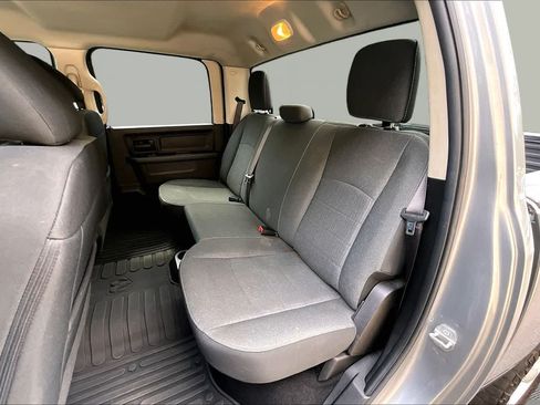 Used 2021 RAM 1500 Tradesman w/ Tradesman SXT Package AWD/4WD image 21