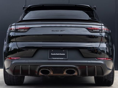 Certified 2023 Porsche Cayenne Turbo GT AWD/4WD image 10