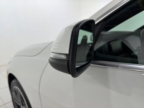 Certified 2024 BMW 228i xDrive Gran Coupe w/ Convenience Package AWD/4WD image 9