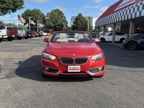 Used 2016 BMW 228i Convertible RWD image 3