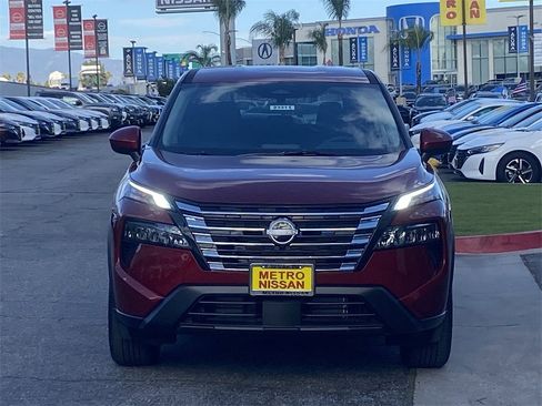 New 2026 Nissan Rogue SV image 6