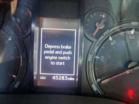 Certified 2020 Toyota 4Runner SR5 Premium image 34