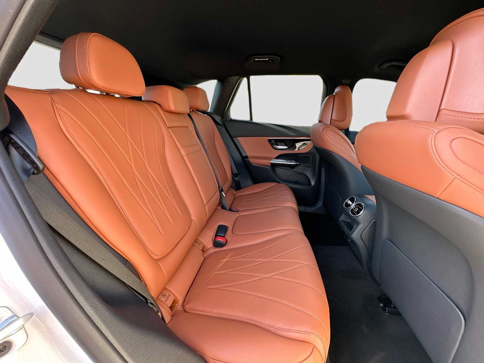Used 2026 Mercedes-Benz GLC 300 image 27