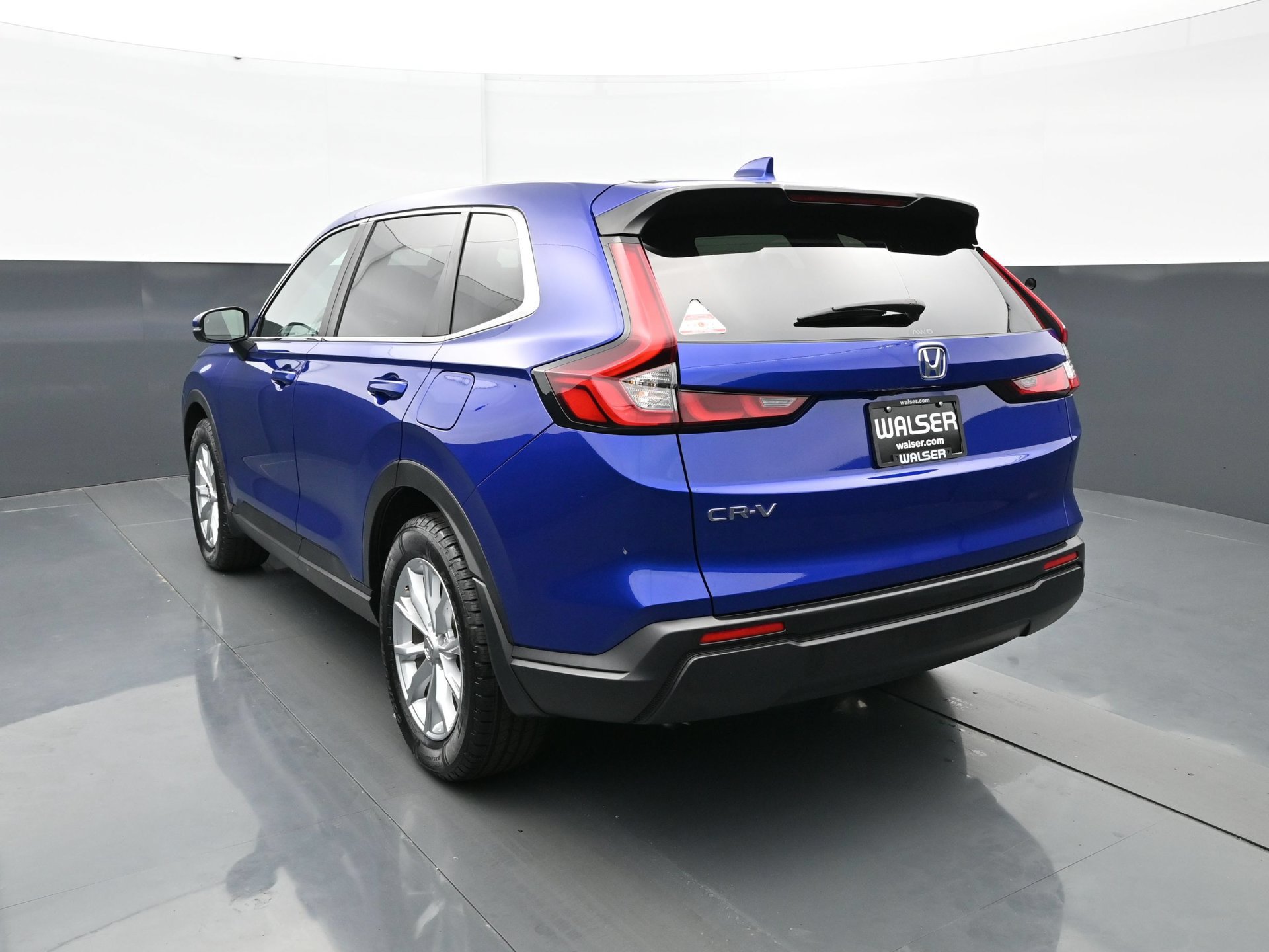 Used 2024 Honda CR-V EX image 5