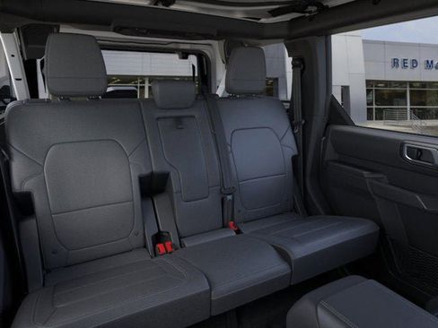 New 2025 Ford Bronco Badlands w/ Sasquatch Package image 11