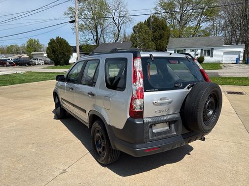 Used 2006 Honda CR-V LX image 6