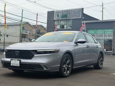Used 2023 Honda Accord EX image 1