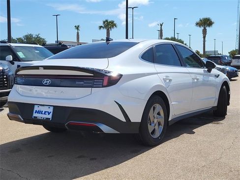 New 2025 Hyundai Sonata SE image 4