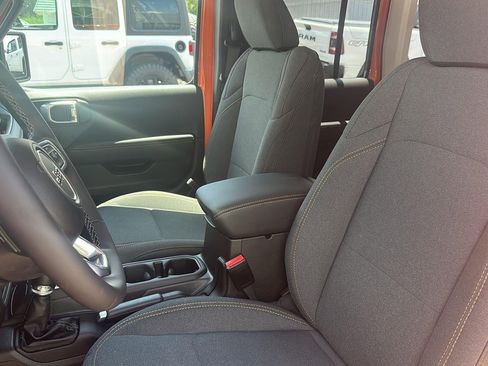 New 2025 Jeep Wrangler Unlimited Sahara w/ Safety Group image 12