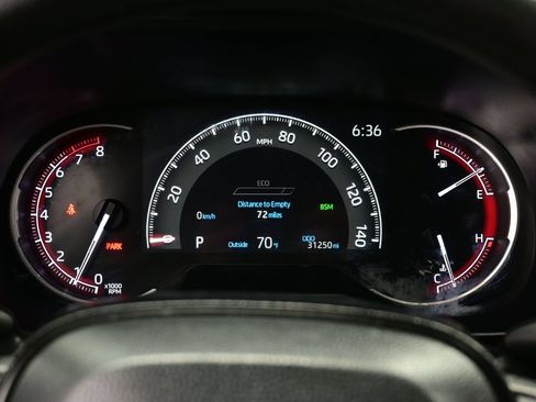 Used 2025 Toyota RAV4 XLE AWD/4WD image 24