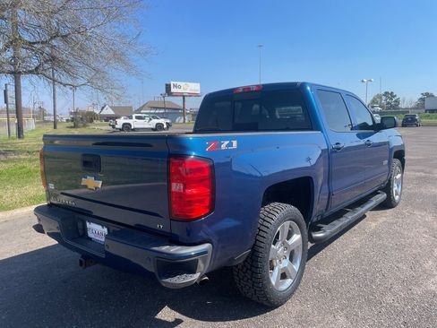 Used 2018 Chevrolet Silverado 1500 LT w/ Texas Edition image 13