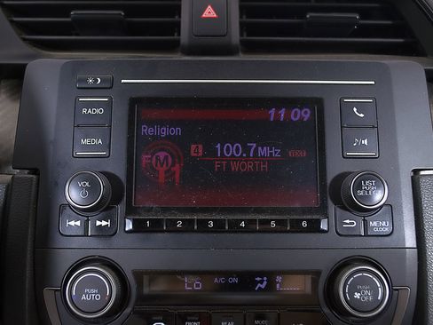 Used 2018 Honda Civic Sport image 16