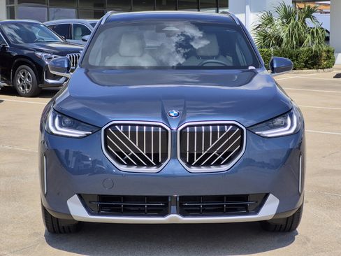 New 2026 BMW X3 xDrive30i w/ Convenience Package AWD/4WD image 2