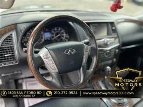 Used 2017 INFINITI QX80 2WD w/ Driver Assistance Package image 10