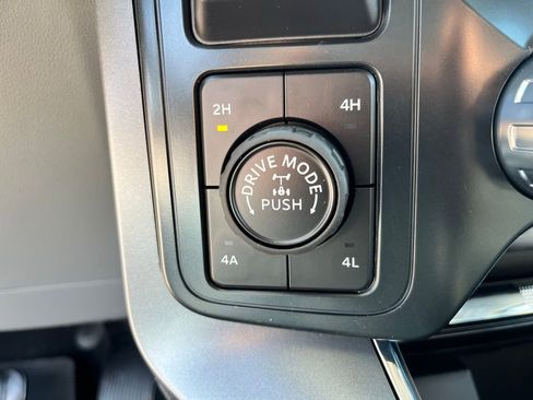 New 2026 Ford F150 Lariat w/ Equipment Group 501A Mid AWD/4WD image 19