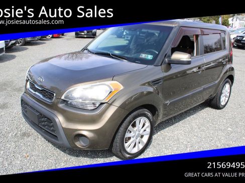 Used 2012 Kia Soul + FWD image 1