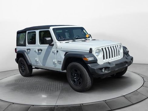 Used 2018 Jeep Wrangler Unlimited Sport AWD/4WD image 7
