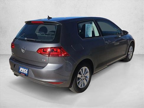 Used 2016 Volkswagen Golf S image 5
